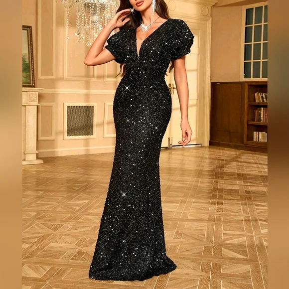 New Luxe Sequin Puffed Sleeve Mermaid Maxi Gown Dress Black | Color: Black | Size: 10 | Glitteredcloset's Closet New Luxe Sequin Puffed Sleeve Mermaid Maxi Gown Dress Black | Color: Black | Size: 10 | Glitteredcloset's Closet